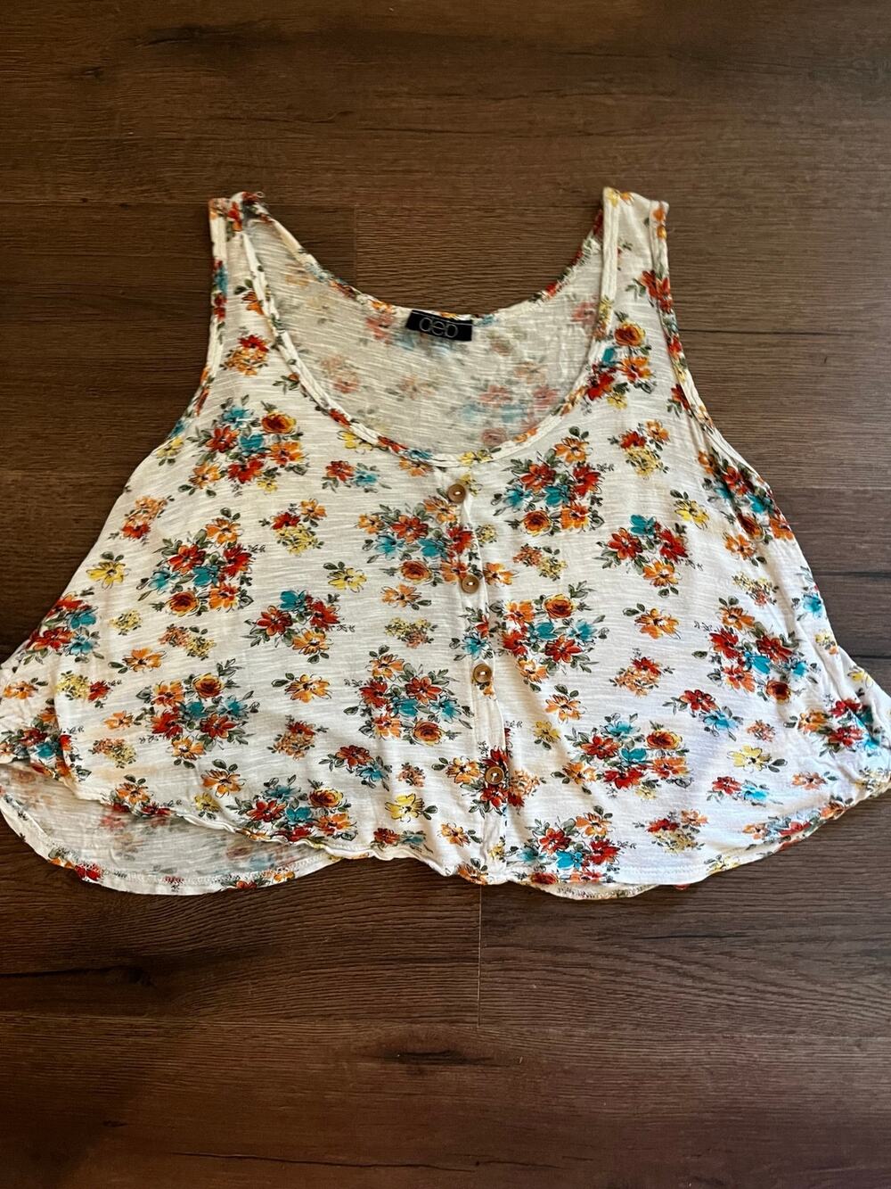 Deb florals cold-shoulder top